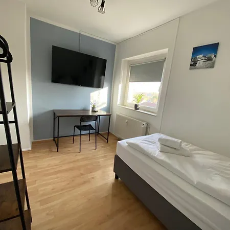 Nelia Leipzig - Better Beds, Better Days Schkopau